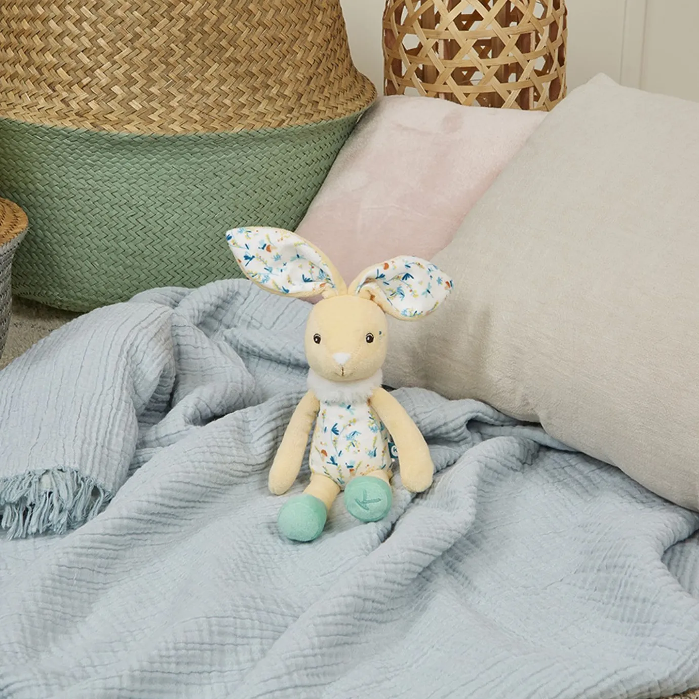 Kaloo Doll Rabbit Justin - Small> Bunny Comforter