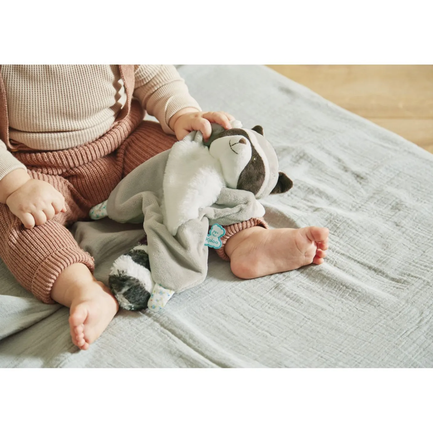 Kaloo Gaston Raccoon Doudou> Animal Comforter
